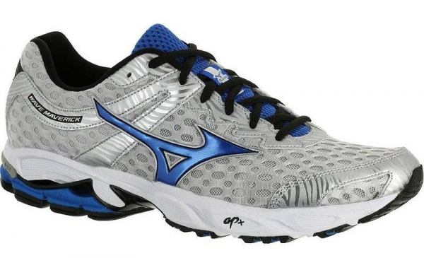 Mizuno WAVE MAVERICK