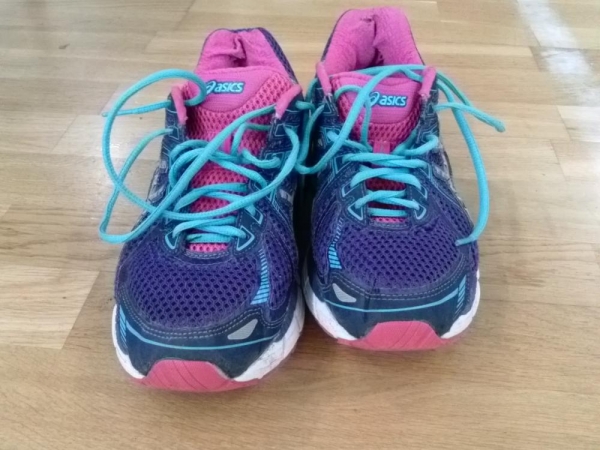 Review Asics GT-2000